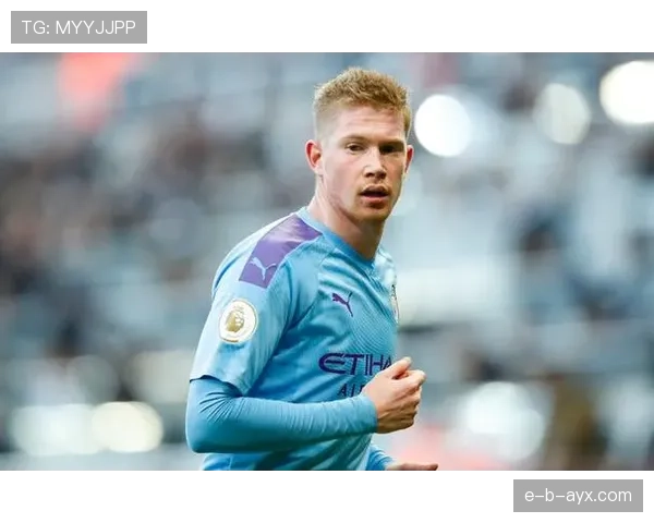 德布劳内当选PFA年度最佳球员，表现稳健备受期待